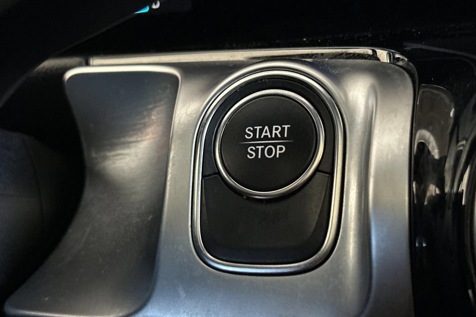 Certified 2024 Mercedes-Benz EQB 250+ w/ Winter Package image 31