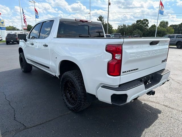 Used 2024 Chevrolet Silverado 1500 High Country w/ Technology Package AWD/4WD image 12