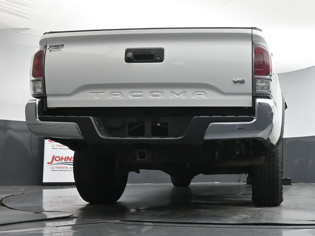 Used 2023 Toyota Tacoma TRD Off-Road AWD/4WD image 37