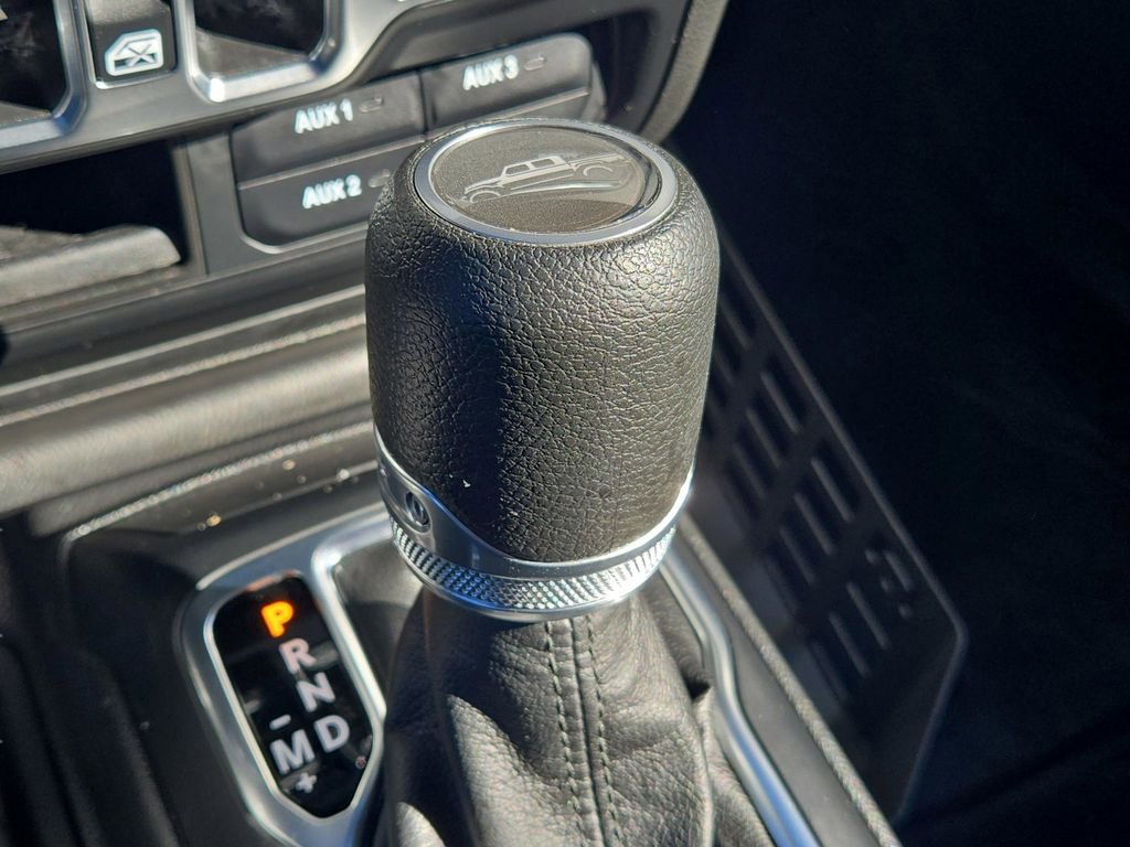 Used 2022 Jeep Gladiator Sport image 20