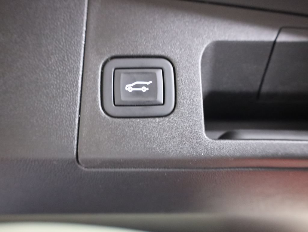 Used 2023 Cadillac XT5 Sportv AWD/4WD image 69