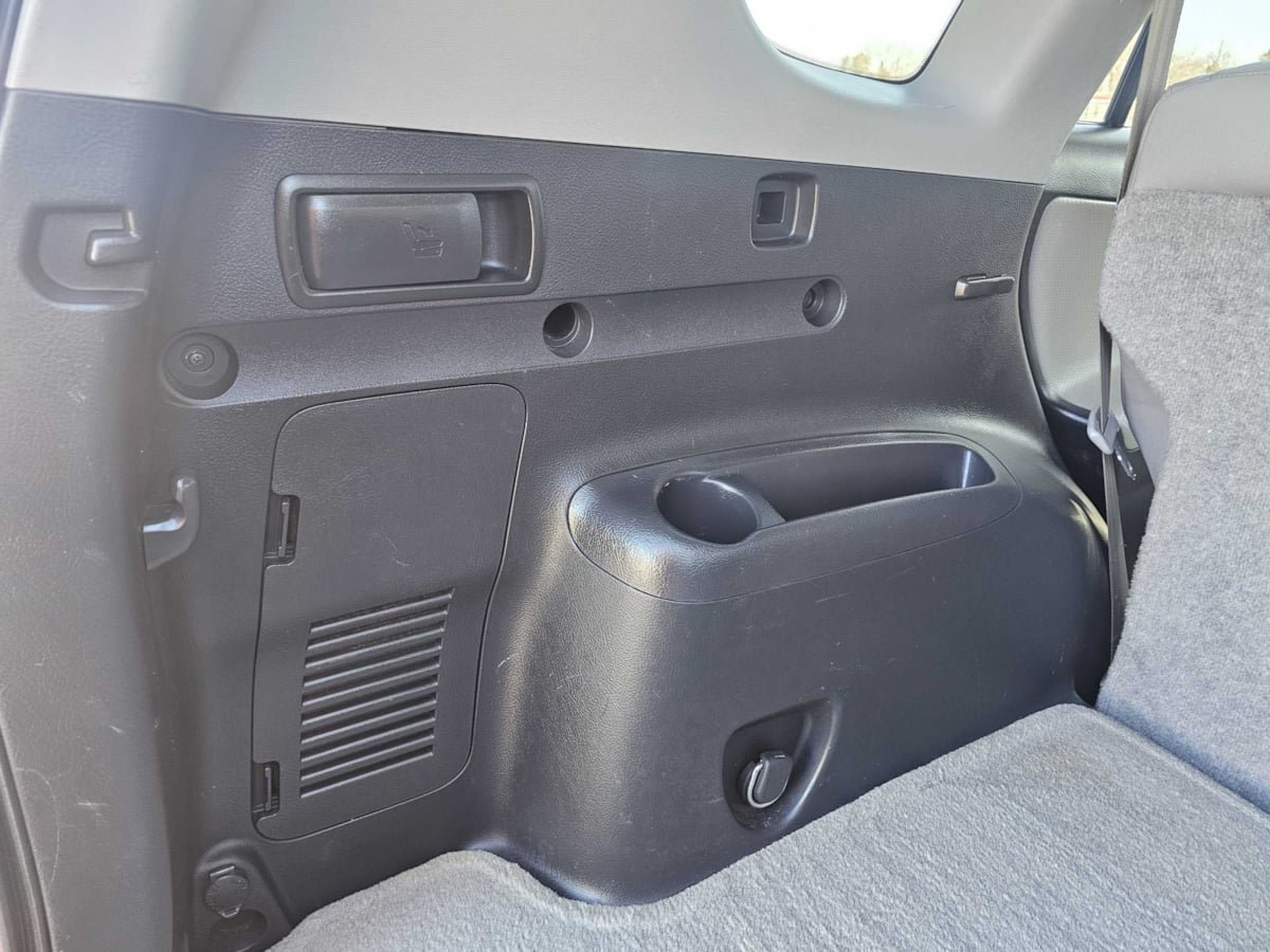 Used 2008 Toyota RAV4 Limited AWD/4WD image 27