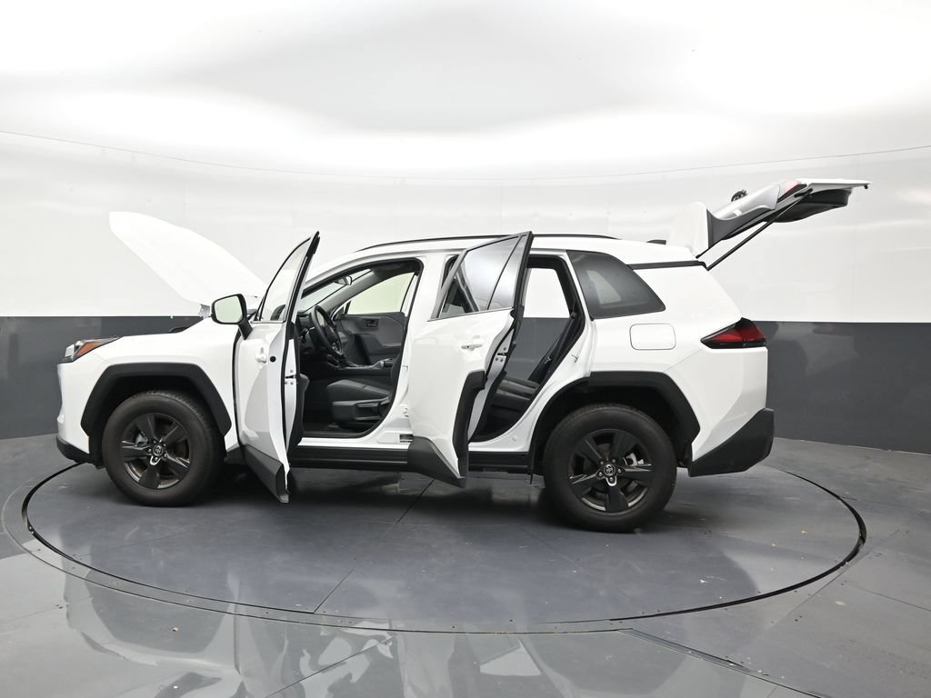 Used 2026 Toyota RAV4 LE FWD image 30