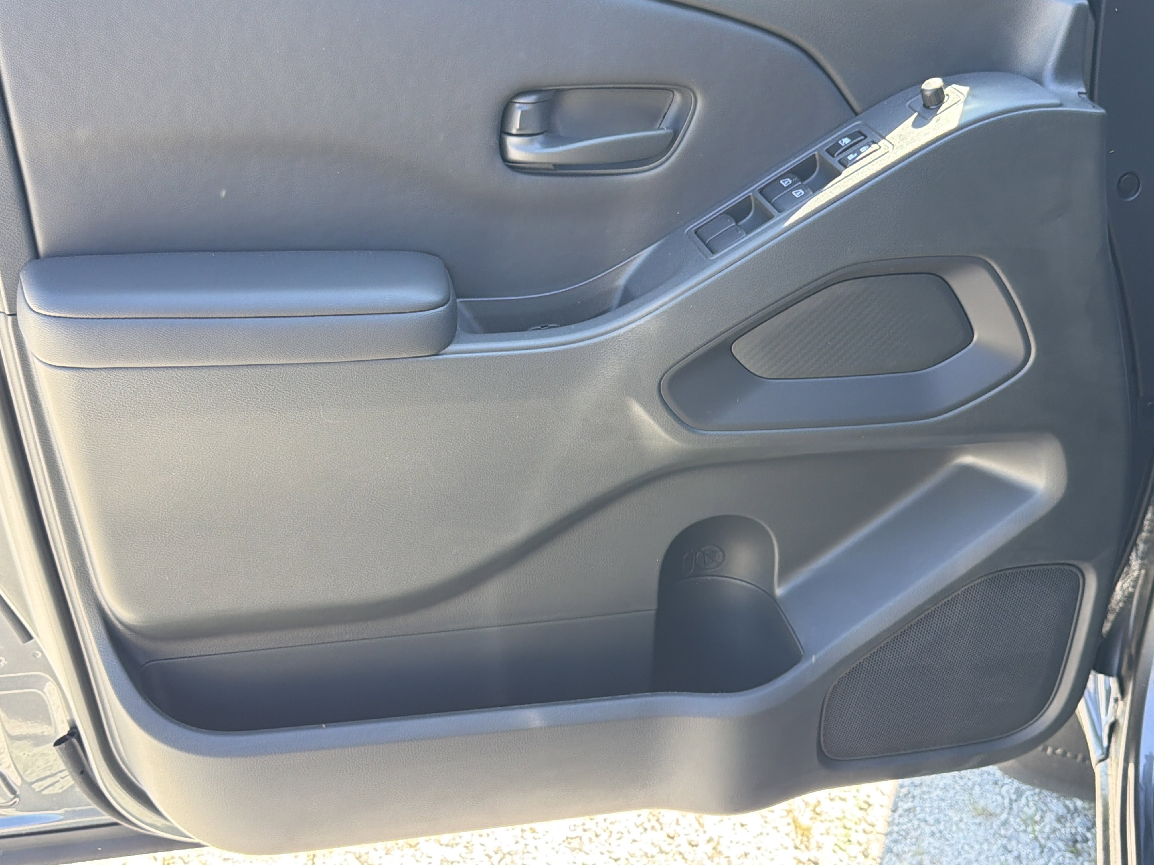 New 2026 Nissan Frontier SV w/ Tow Package RWD image 10