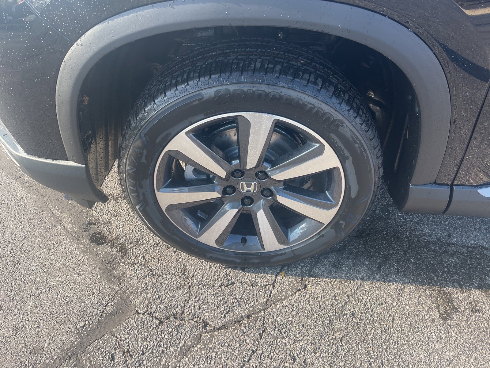 New 2025 Honda Pilot Touring image 10