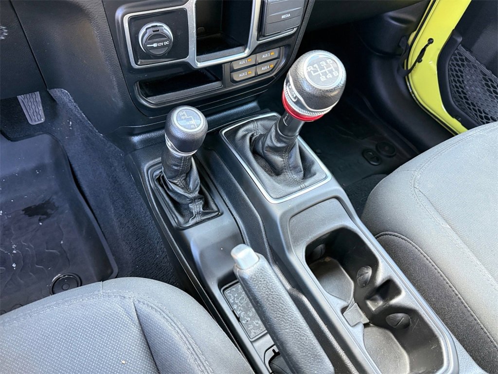 Used 2022 Jeep Wrangler Willys image 28