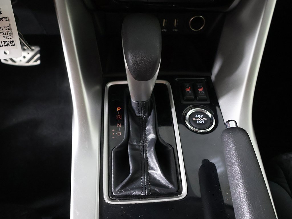 Used 2023 Mitsubishi Eclipse Cross LE image 41