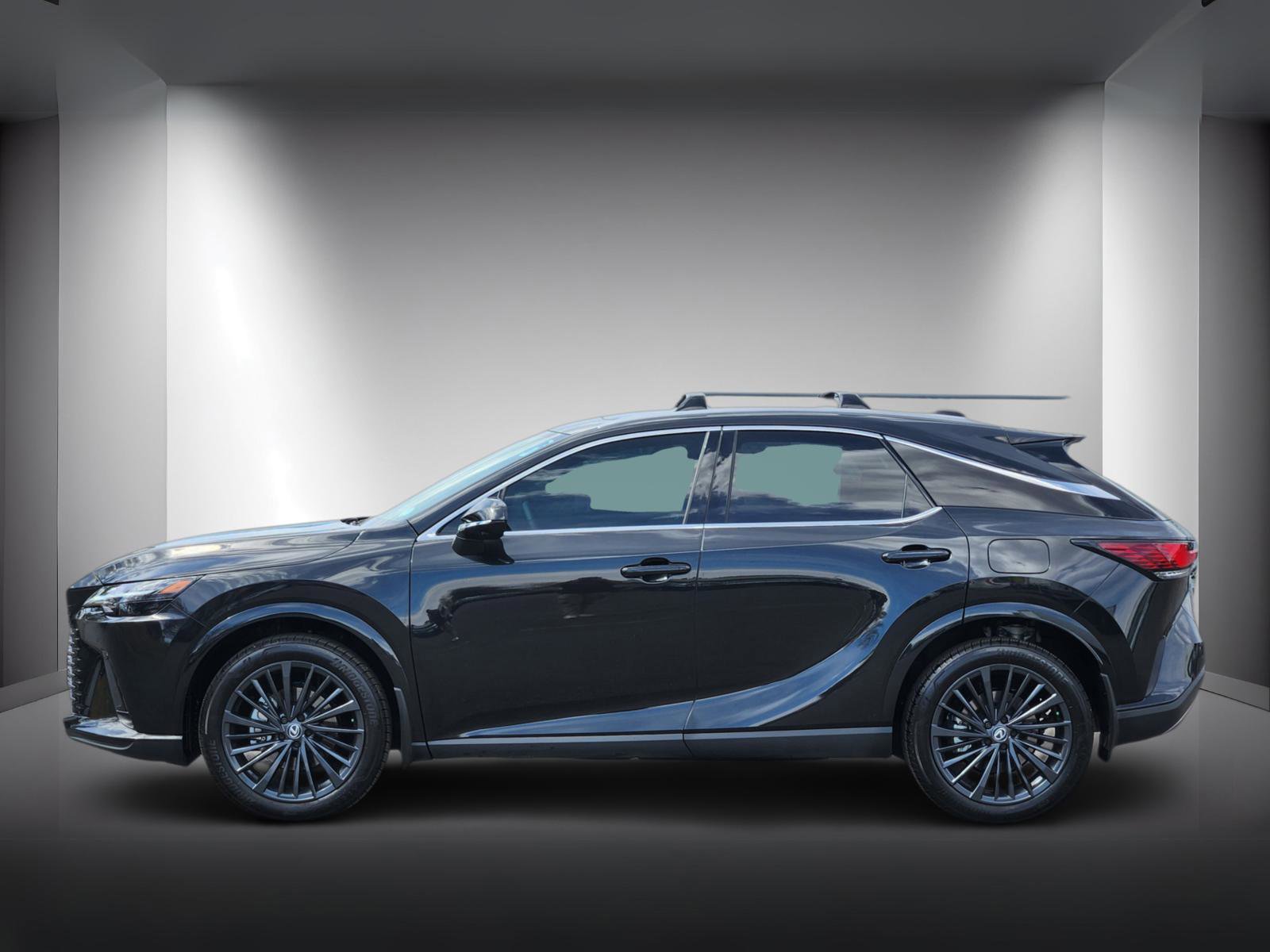 Used 2025 Lexus RX 350h w/ Convenience Package image 2