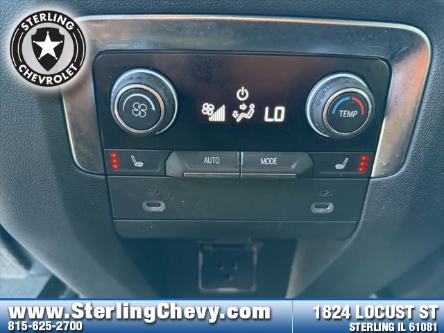 Used 2022 Chevrolet Tahoe RST w/ Luxury Package AWD/4WD image 26