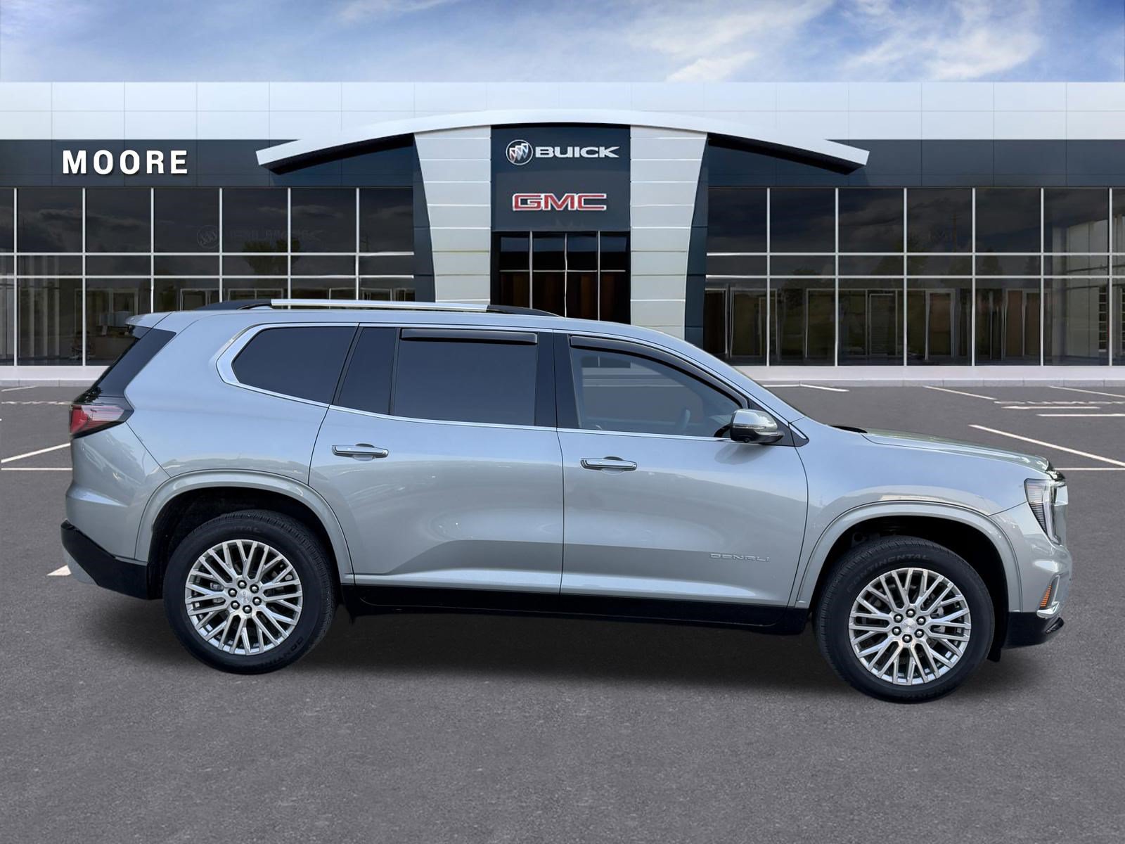 Used 2024 GMC Acadia Denali FWD image 2