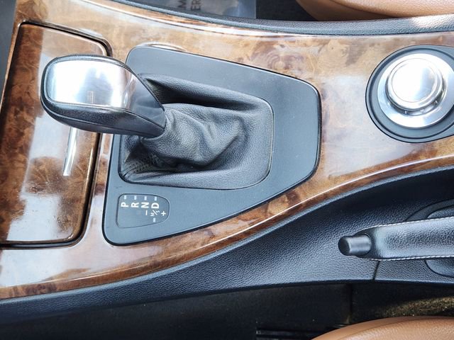 Used 2008 BMW 328i Convertible image 19