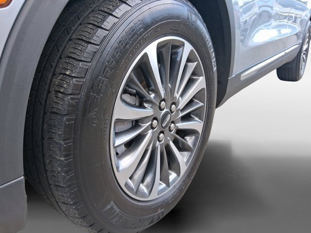 Used 2023 Lincoln Nautilus Reserve AWD/4WD image 11