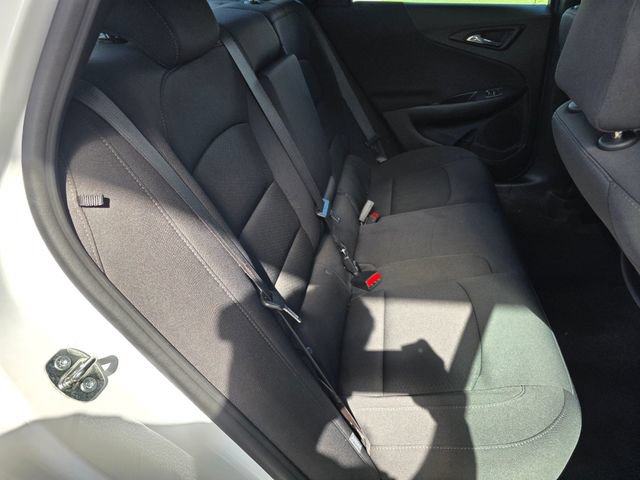 Used 2023 Chevrolet Malibu LT FWD image 13