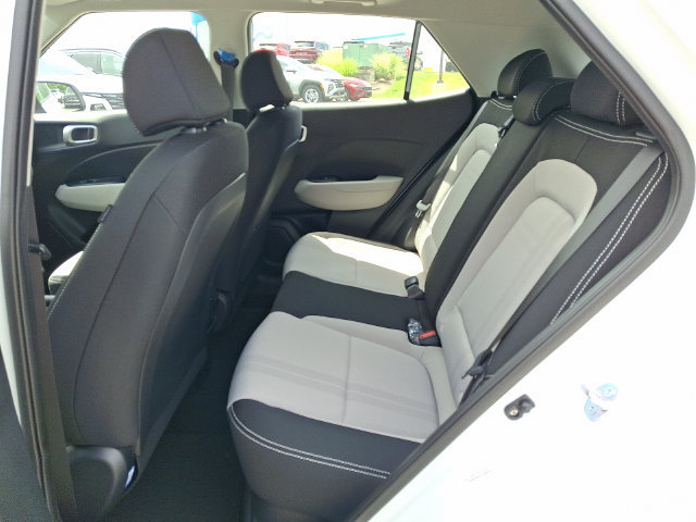 New 2026 Hyundai Venue FWD image 10