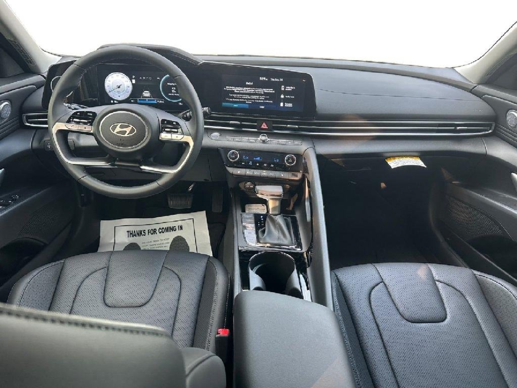 New 2026 Hyundai Elantra Limited FWD image 21