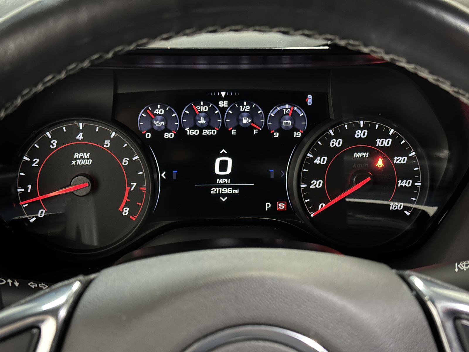 Used 2024 Chevrolet Camaro LT RWD image 27