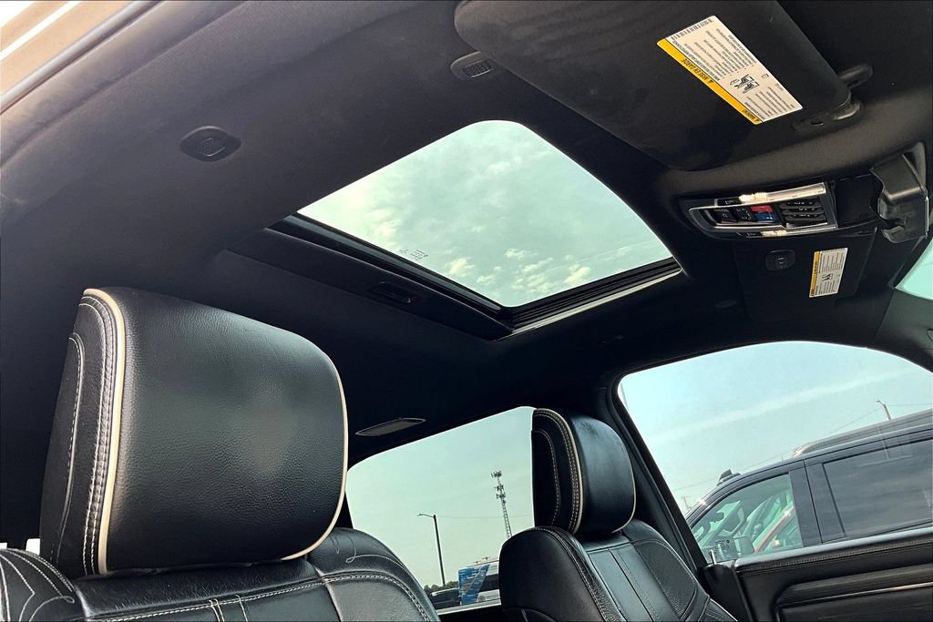Used 2024 RAM 3500 Limited AWD/4WD image 17