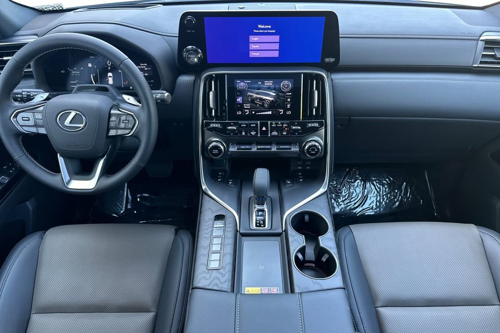 New 2026 Lexus LX 700h Overtrail image 13