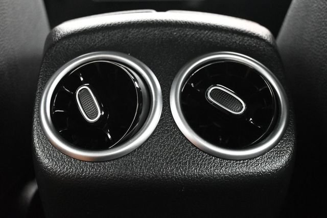 Used 2025 Mercedes-Benz CLA 250 4MATIC image 13