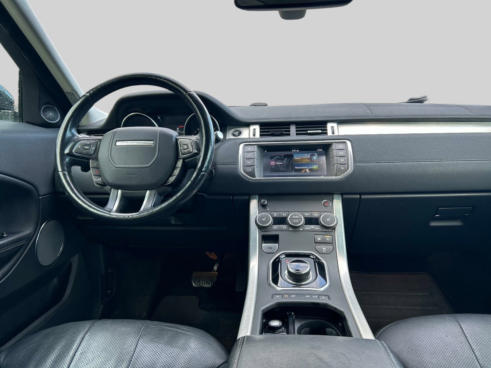 Used 2017 Land Rover Range Rover Evoque SE AWD/4WD image 17