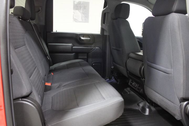 Used 2021 Chevrolet Silverado 2500 LT w/ Texas Edition image 29