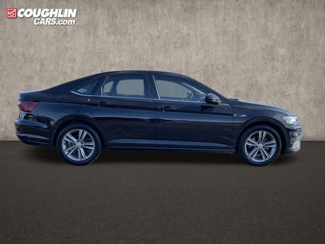 Used 2021 Volkswagen Jetta R-Line w/ R-Line Cold Weather Package image 6