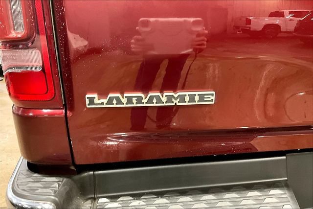 Used 2020 RAM 1500 Laramie AWD/4WD image 23