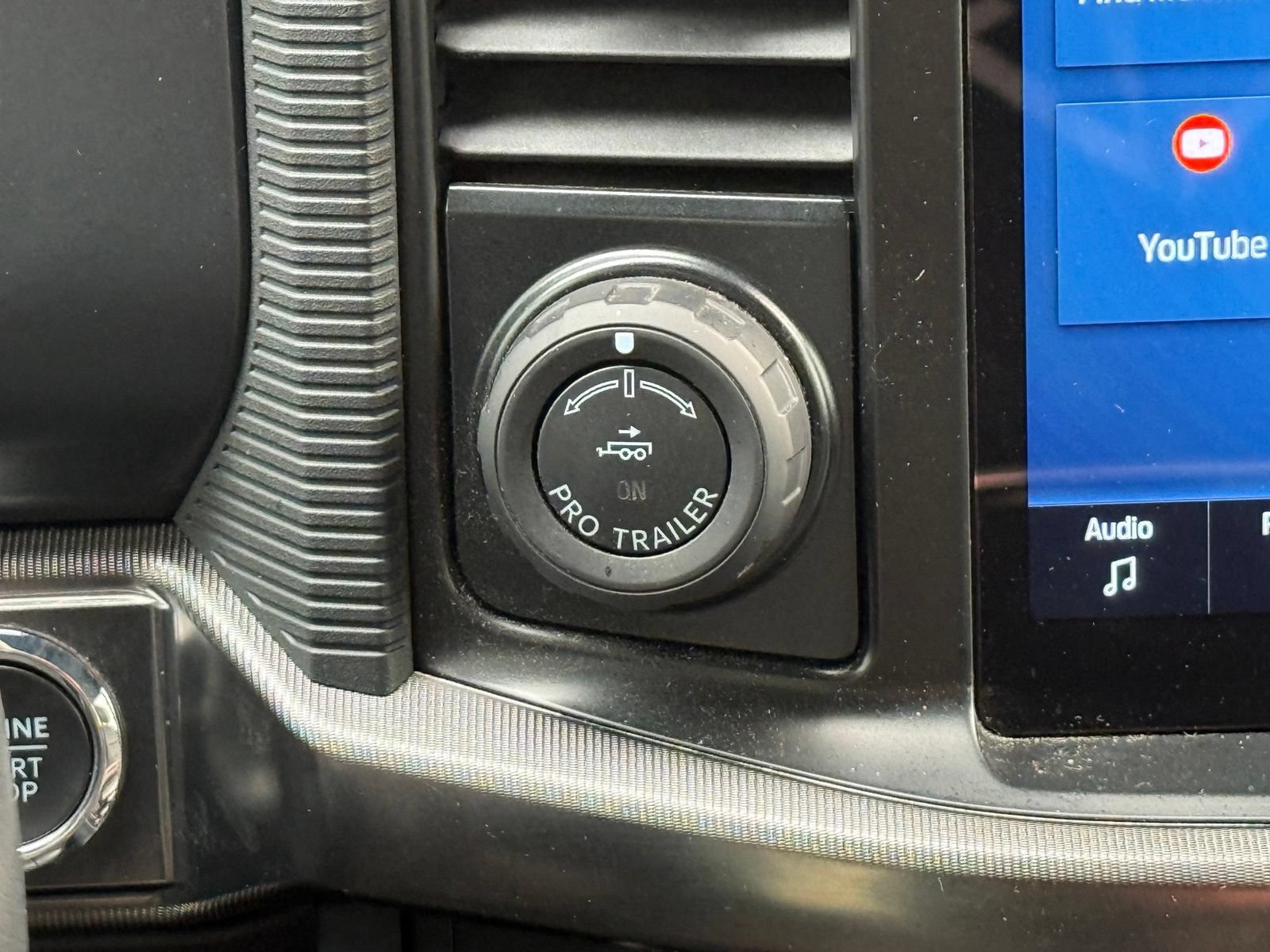 Used 2024 Ford F150 Raptor AWD/4WD image 25