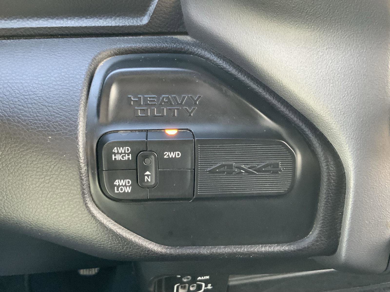 Used 2024 RAM 2500 Big Horn image 32