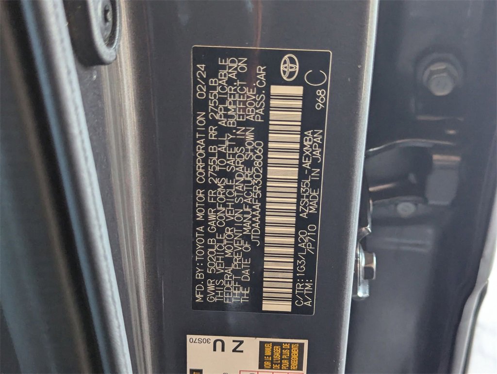 Used 2024 Toyota Crown Limited image 35