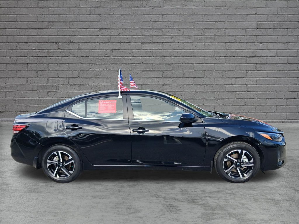 Certified 2025 Nissan Sentra SV FWD image 5