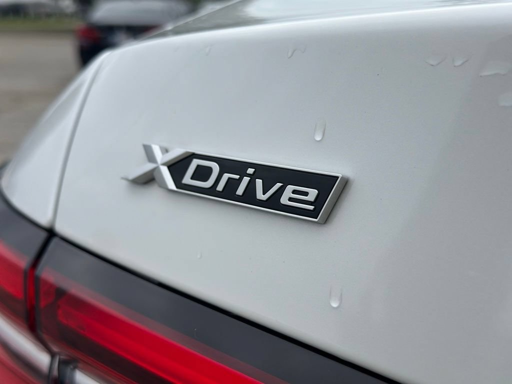 New 2026 BMW 530i xDrive w/ Premium Package AWD/4WD image 14