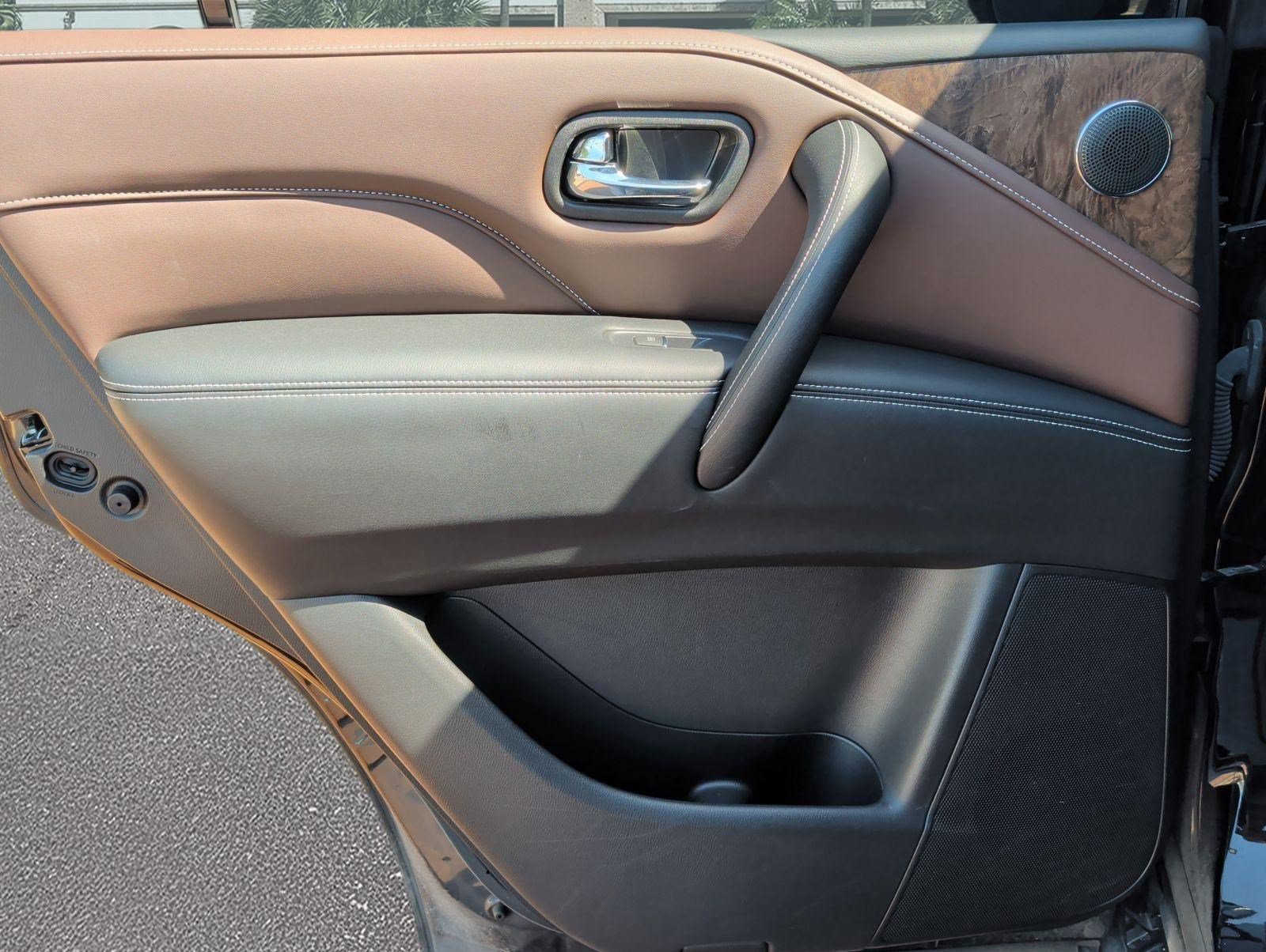 Used 2023 INFINITI QX80 Premium Select w/ Cargo Package RWD image 24