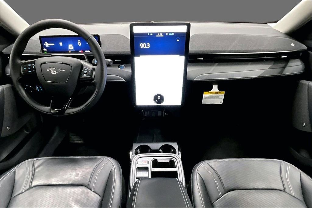 Used 2025 Ford Mustang Mach-E Premium image 9