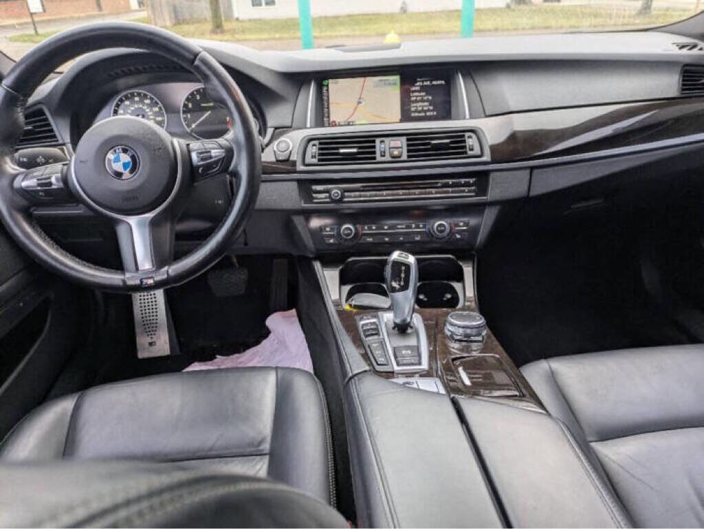 Used 2015 BMW 528i xDrive Sedan image 9