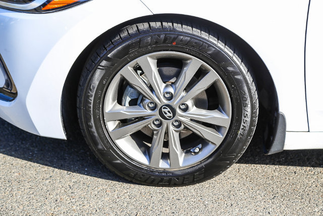 Used 2018 Hyundai Elantra Value Edition FWD image 10