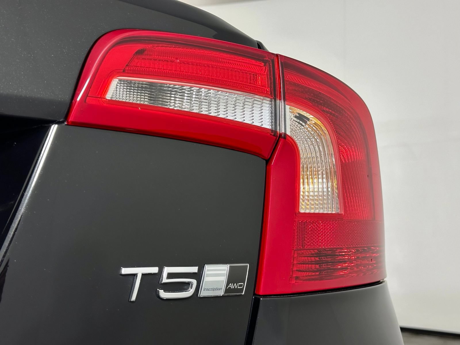 Used 2018 Volvo S60 T5 Inscription AWD/4WD image 13
