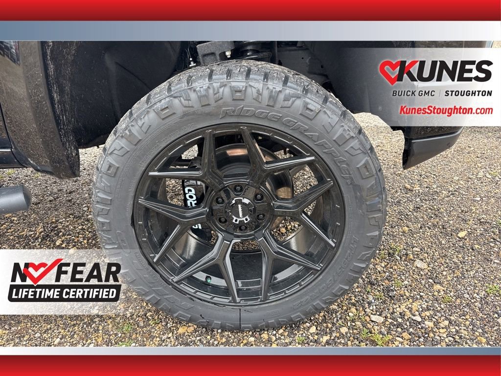 Used 2025 GMC Sierra 1500 Elevation w/ Elevation Premium Package AWD/4WD image 15