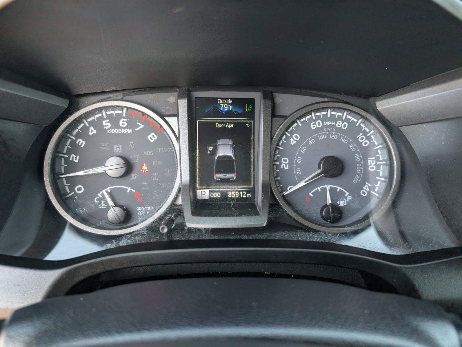 Used 2021 Toyota Tacoma TRD Sport RWD image 23