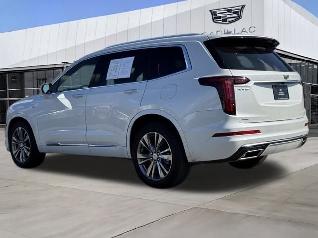 Certified 2024 Cadillac XT6 Premium Luxury w/ Platinum Package image 4