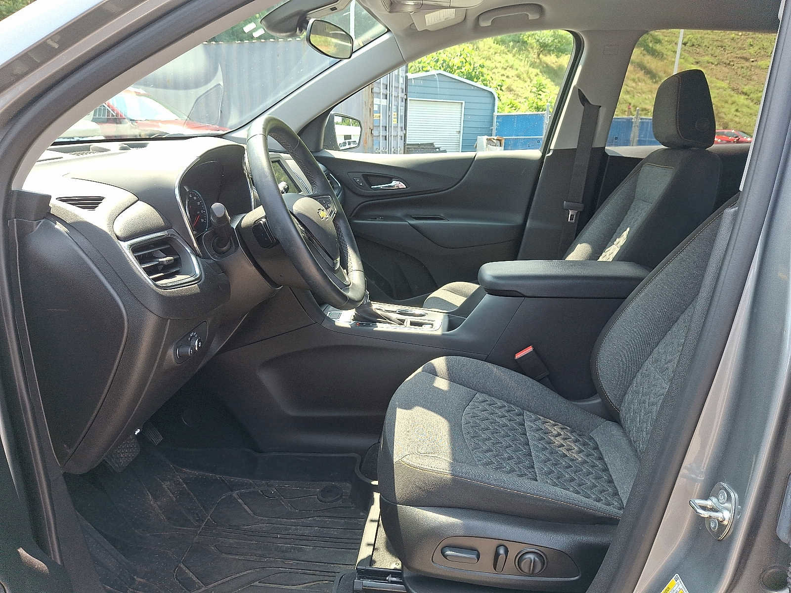 Used 2024 Chevrolet Equinox LT w/ LPO, Floor Liner Package image 13