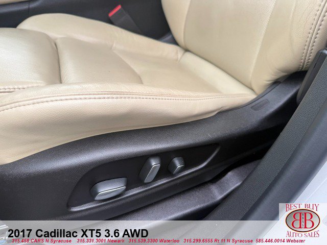 Used 2017 Cadillac XT5 Luxury w/ Driver Awareness Package AWD/4WD image 19