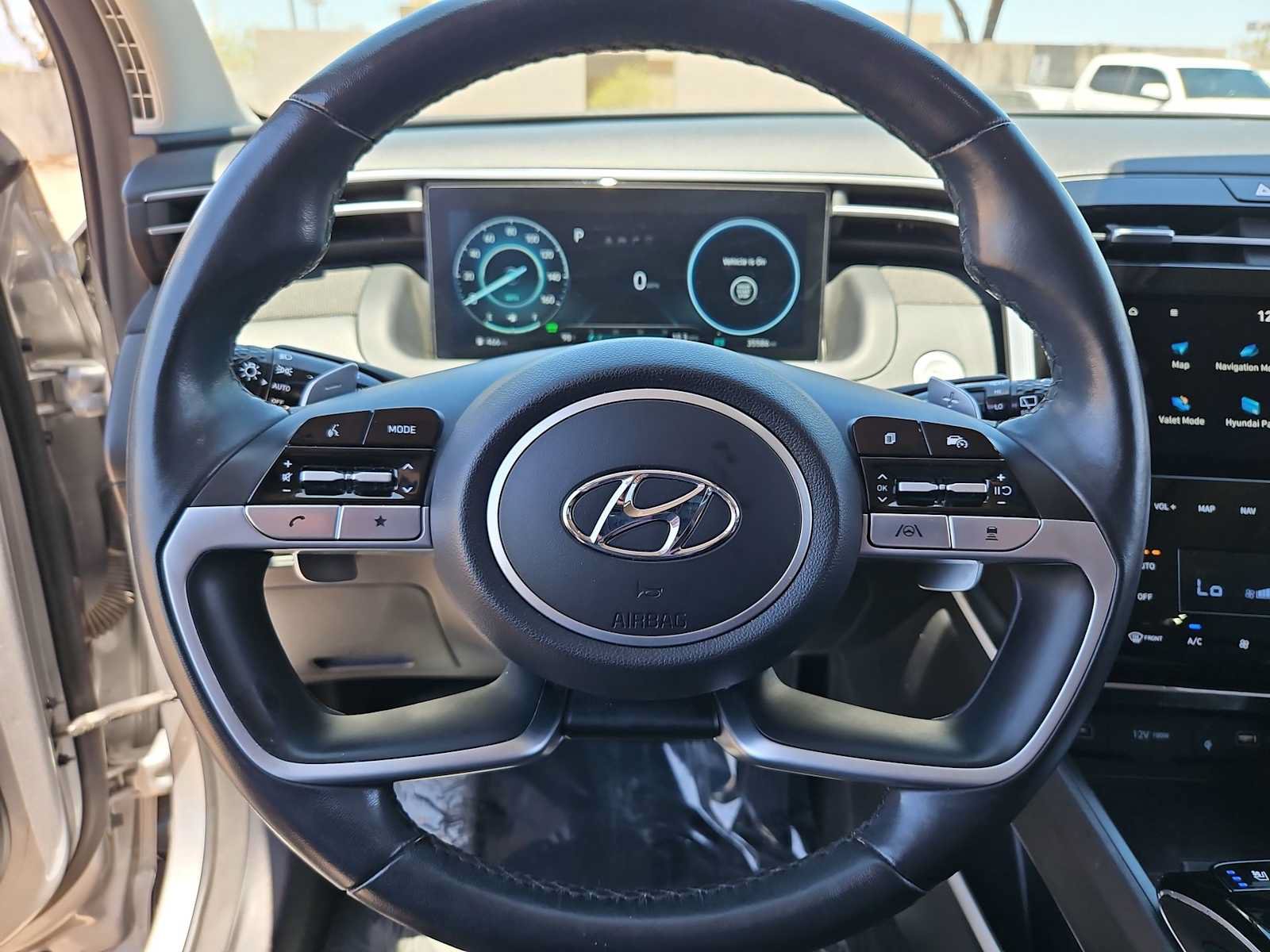 Certified 2022 Hyundai Tucson Limited AWD/4WD image 22