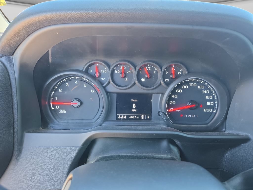 Used 2024 Chevrolet Silverado 2500 Custom AWD/4WD image 31