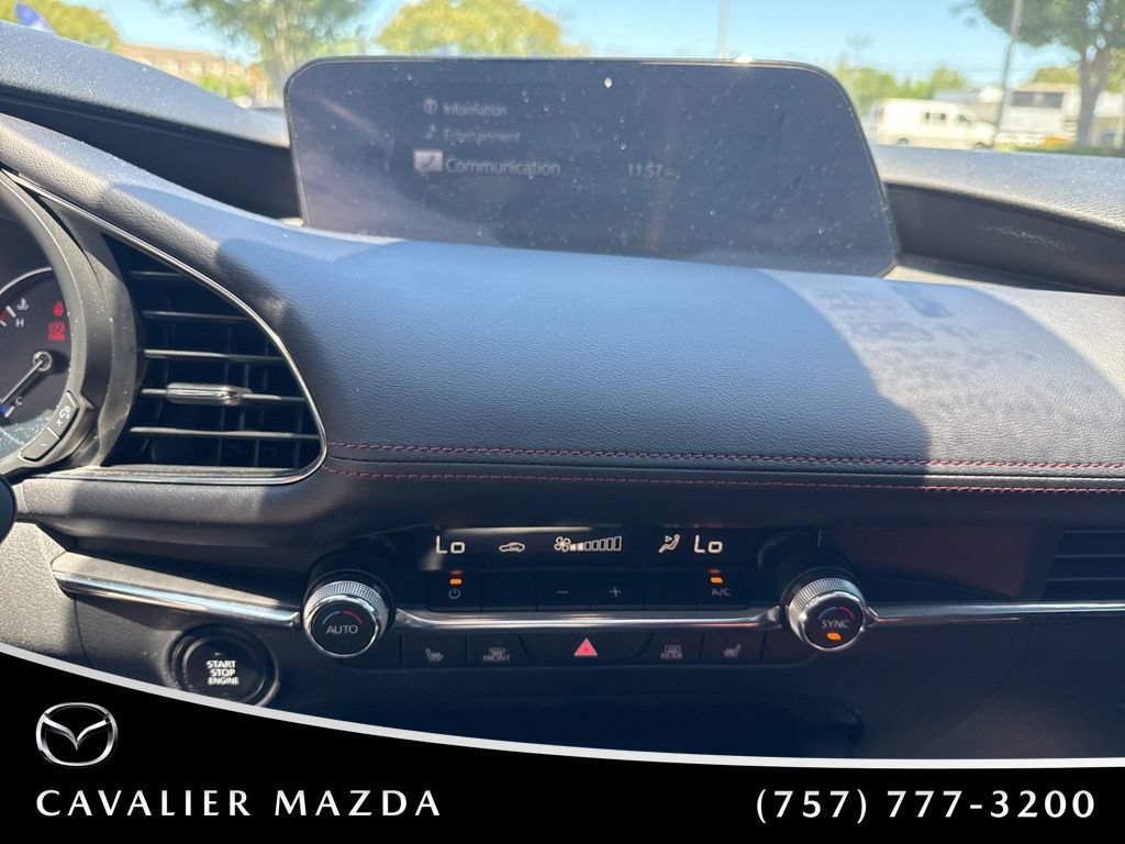 Used 2023 MAZDA MAZDA3 s AWD/4WD image 17