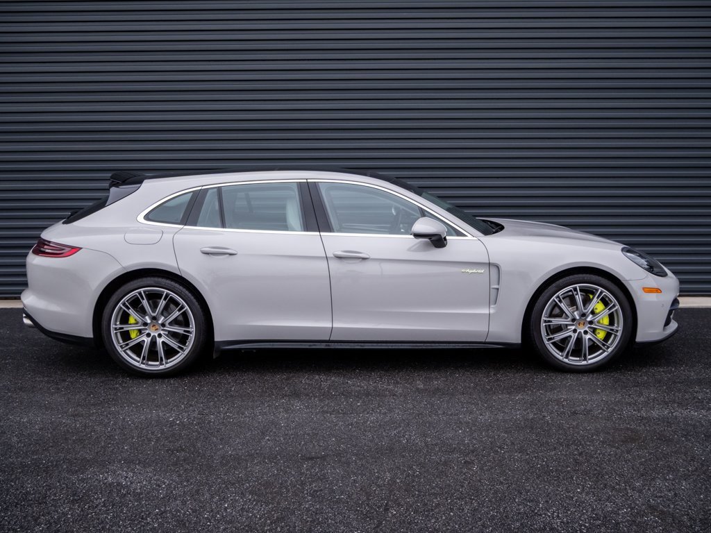 Used 2020 Porsche Panamera 4 image 27