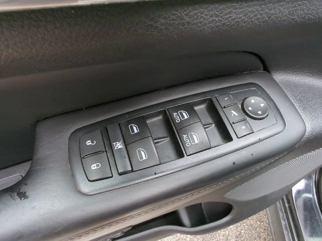 Used 2015 Jeep Grand Cherokee High Altitude AWD/4WD image 13