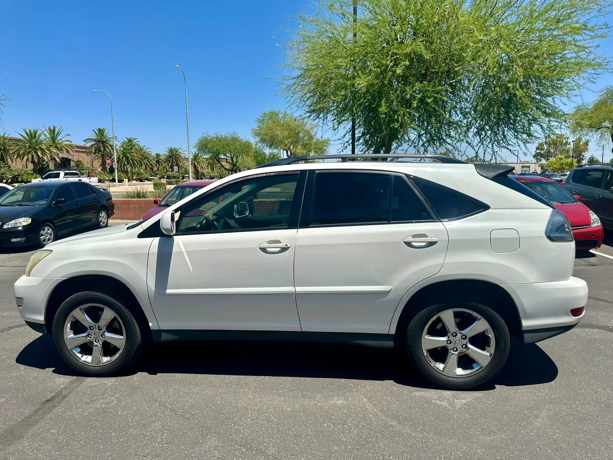 Used 2004 Lexus RX 330 FWD image 8