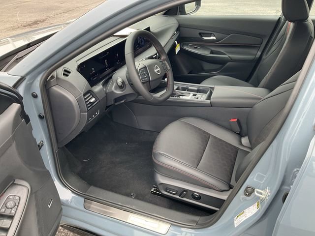 New 2026 Nissan Sentra SR w/ SR Premium Package image 9