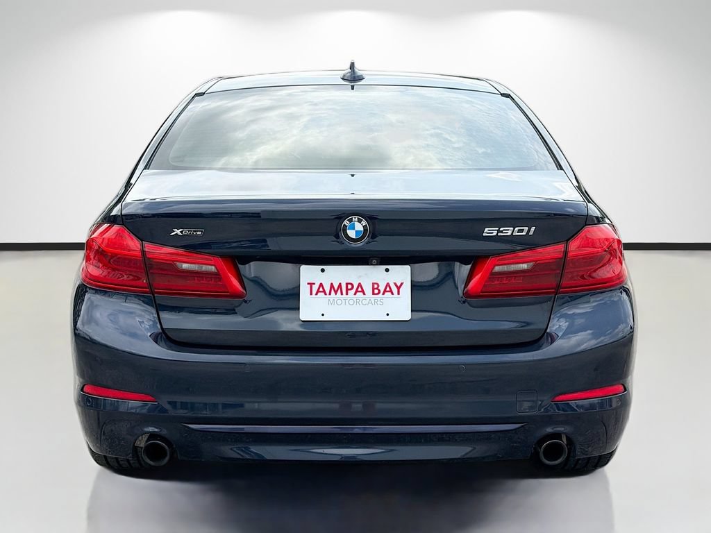 Used 2020 BMW 530i xDrive w/ Convenience Package AWD/4WD image 4